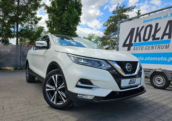 śląskie Nissan Qashqai cena 75900 przebieg: 65000, rok produkcji 2018 z Tarnobrzeg